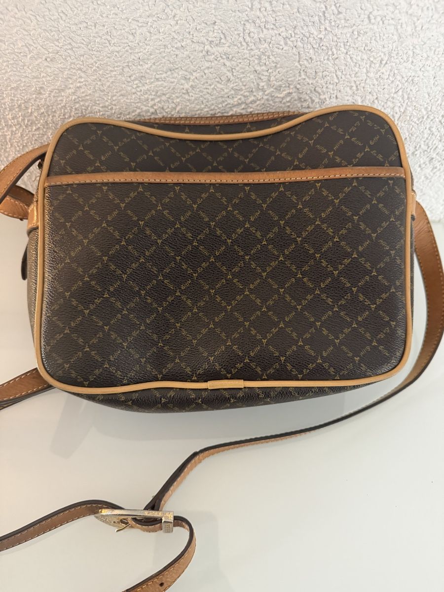 Sacs femmes: Handtasche – D'occasion à Tennwil par Zaylaaa 1