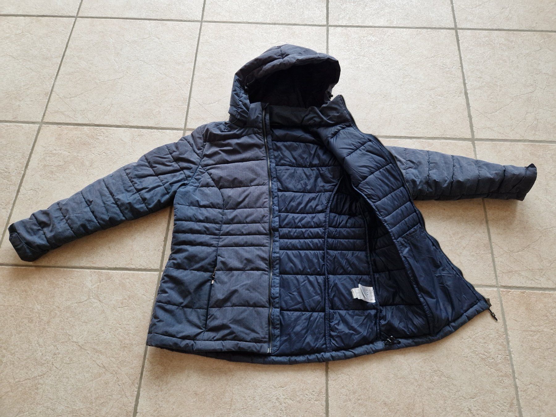 Killtec Giacche: Steppjacke Gr.44 – Usato da Seftigen venduto da ast_k6sk 1