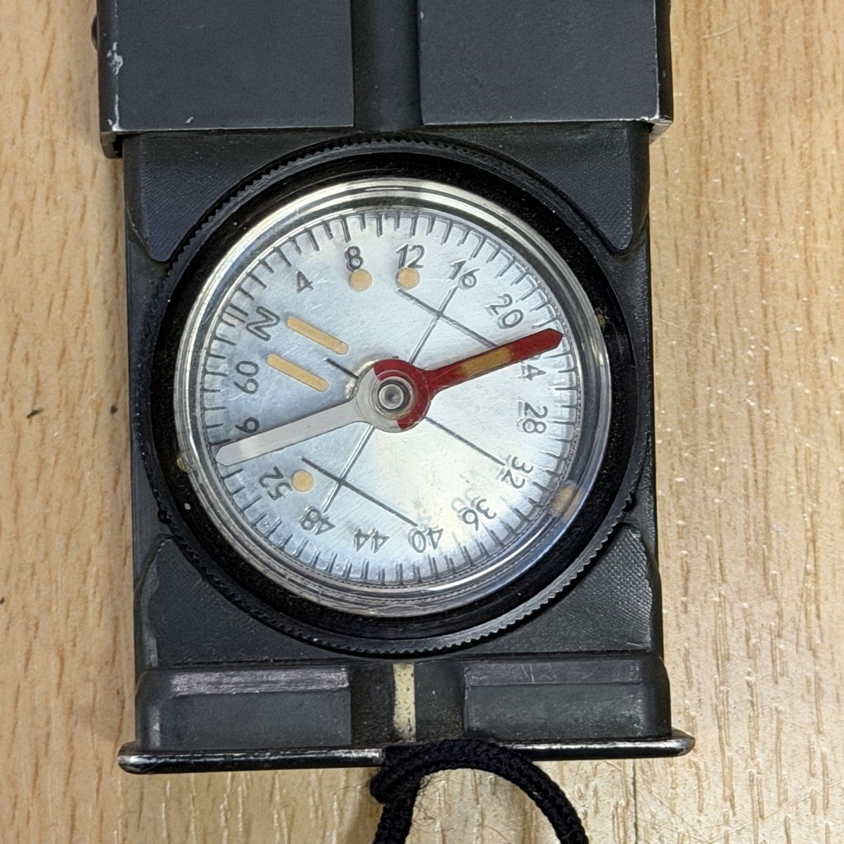 Recta GPS & Appareils de mesure: Recta Kompass Schweizer Armee Original gebraucht – D'occasion à Thun par BanjoDan 2