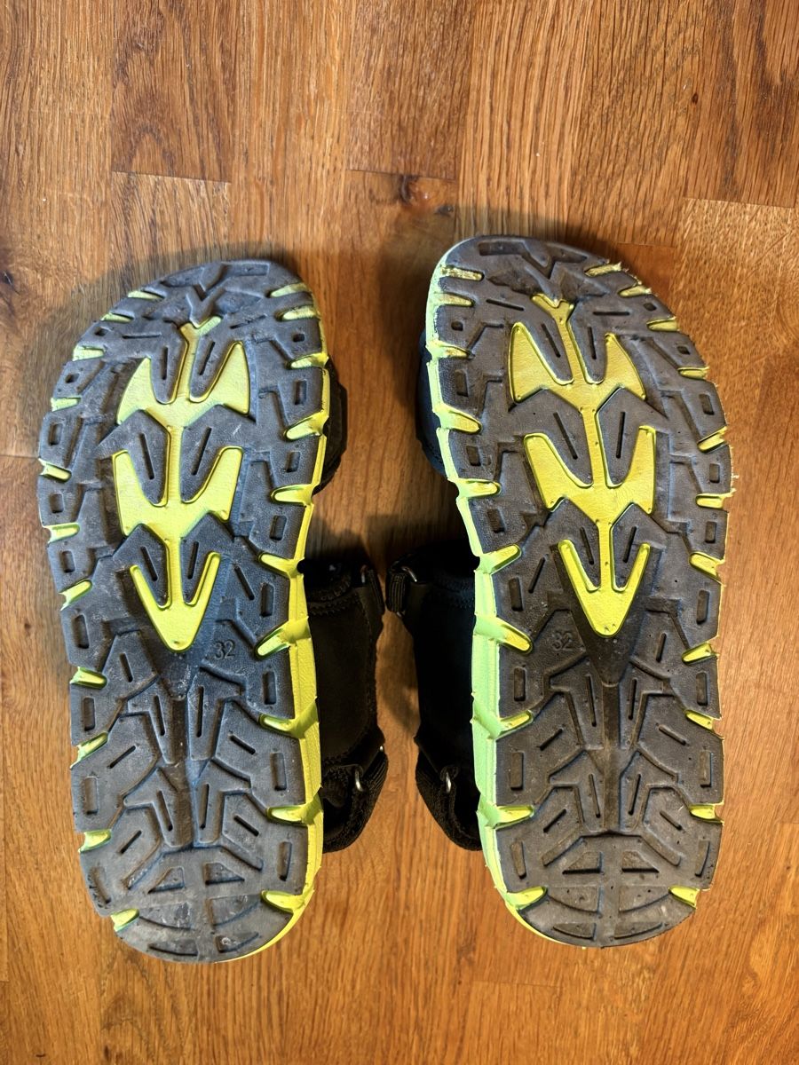Fila Scarpe per ragazzi: Sandalen von FILA Gr. 32 – Usato da Schwerzenbach venduto da frauminze 3