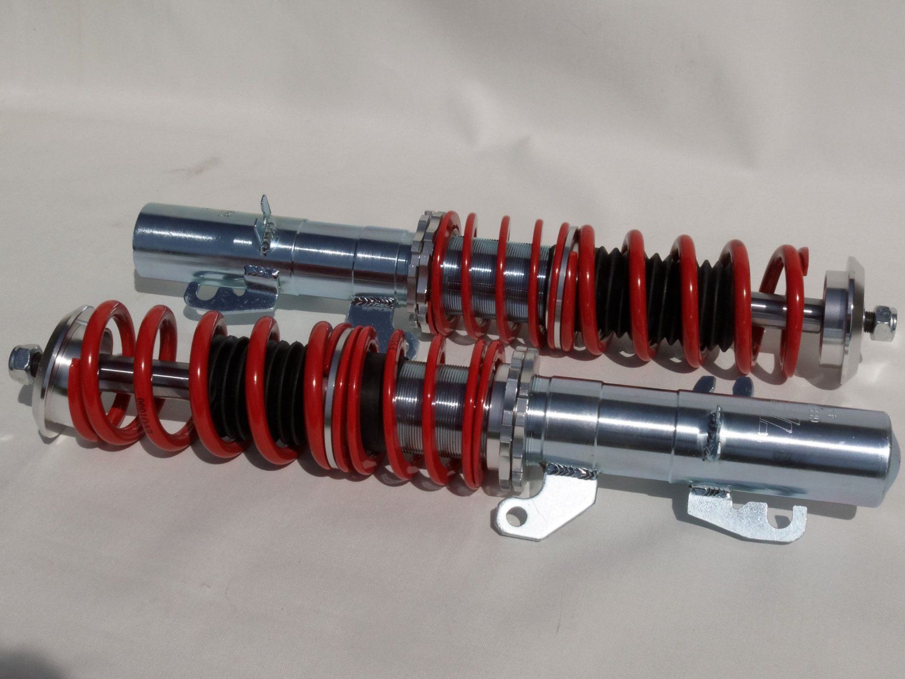Mini Alle Autoersatzteile: AUSVERKAUF Gewindefahrwerk Mini Typ R50 – Neu und originalverpackt aus Vuisternens-dt-Romont von Coilover 2