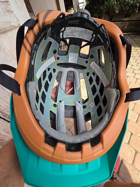 Helme: Fahrad Helm  – Gebraucht aus Zollbrück von ullimann 4