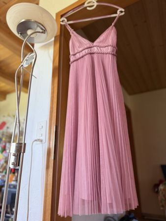 Herziges Kleid ASOS