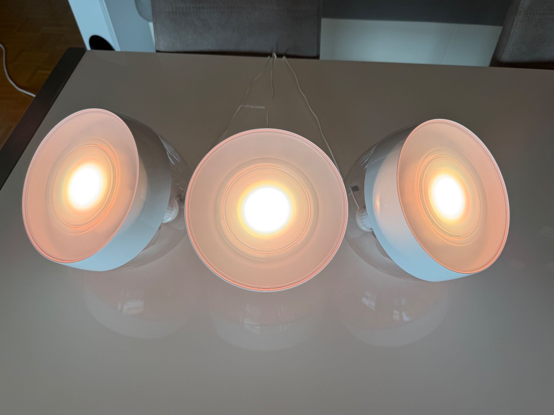 Philips Lampade: Philips Hue Iris Pack (3x Iris + 1x Bridge) – Usato da Lausanne venduto da umbro1893 1