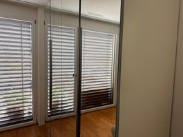 IKEA PAX 200 cm mit Spiegeltüren, LED & vielen Schubladen