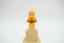 Lego Collectible Minifigures Hazmat Guy - col061