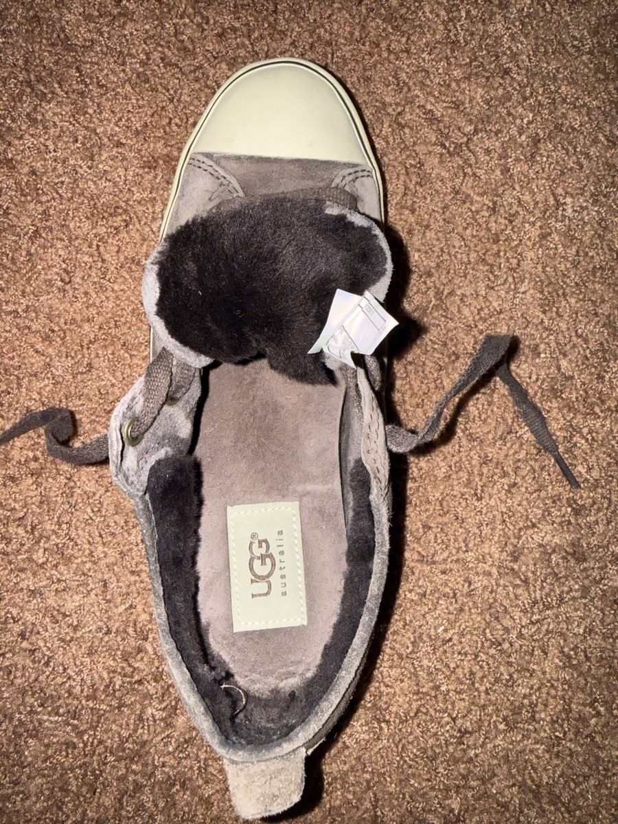 Ugg Chaussures femmes: UGG Sneaker brown Gr. 38 – D'occasion à Oetwil am See par sunnechoenigin 4