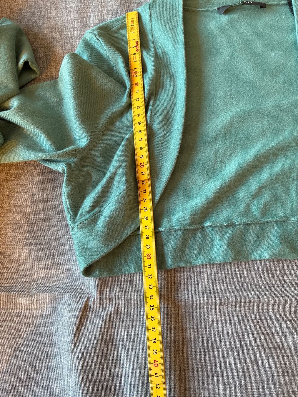 Esprit Bolero: Bolero von Esprit Gr M/L – Usato da Davos Platz venduto da nanigl 4