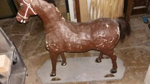Ancien cheval sur roulettes - 20e siècle