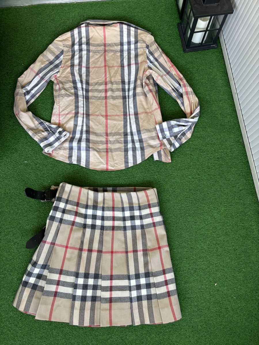 Burberry Kleiderpakete: BURBERRY Bluse mit Rock Gr.S – Gebraucht aus Zug von Biki72 1