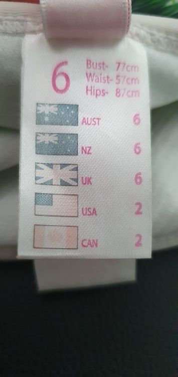 Costumi da bagno & Bikini: Bikini XS 2Chillies Australia – Nuovo (secondo la descrizione) da Lamboing venduto da Oakhurst 8