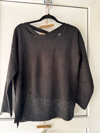Pull noir Captain Tortue dos croisé