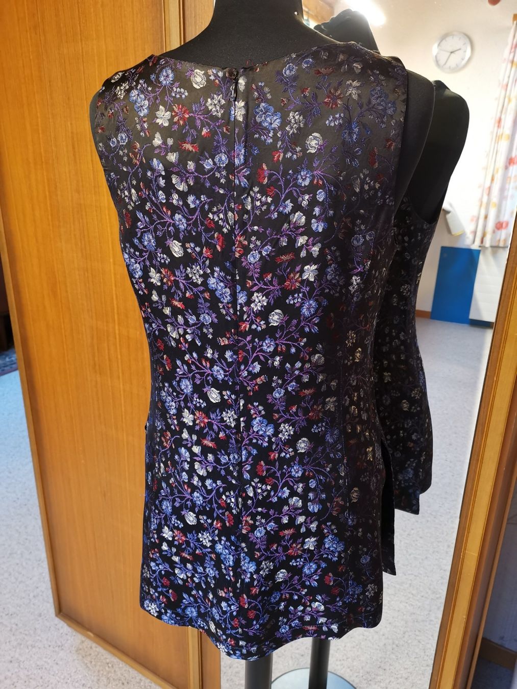 Kookai Top: Shirt KOOKAÏ – Usato da Seuzach venduto da NaehdesignMirjam 1