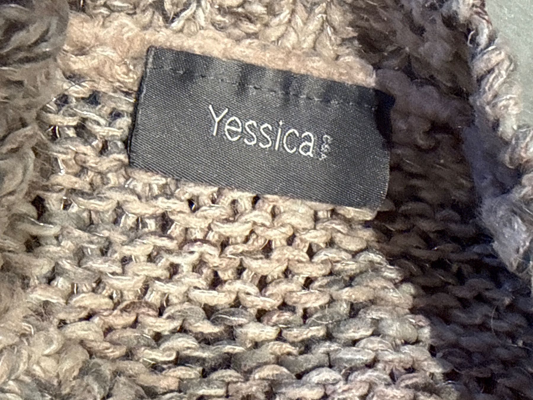 C&A Pulls & Sweat-shirts: Strick Pulli,  grosszügiges M – D'occasion à Amriswil par used2use 1