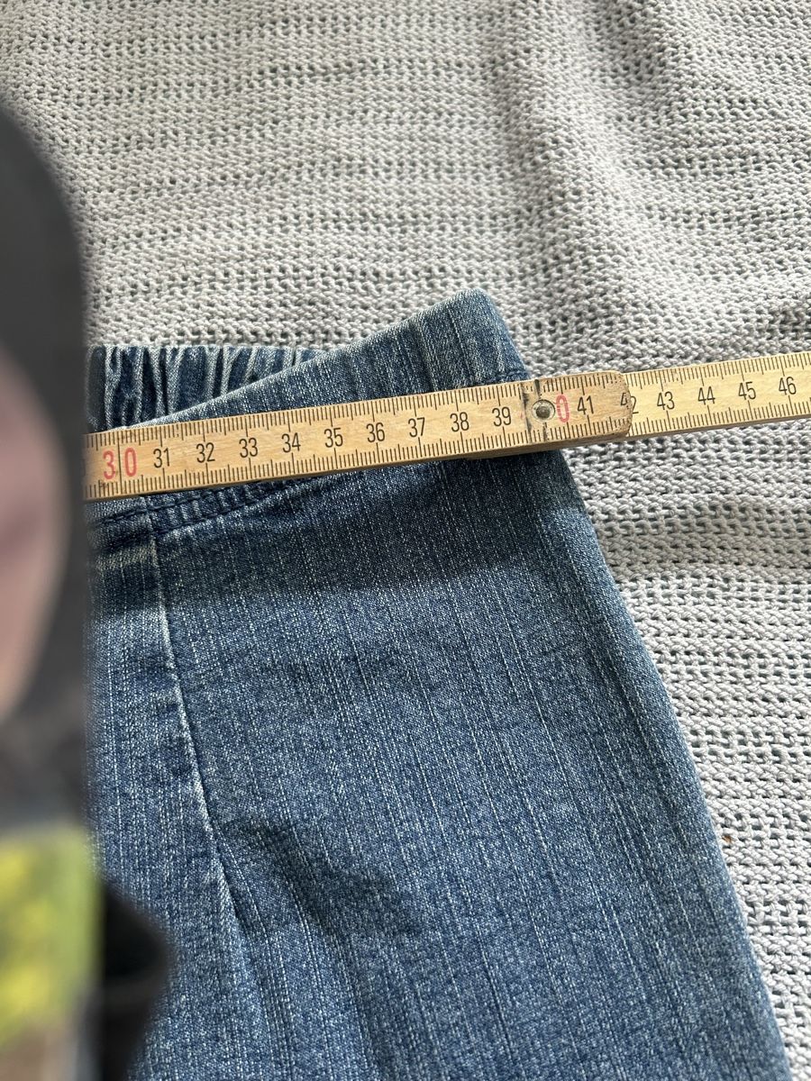 Jeans: Robuste Jeanshosen – Usato da Rüti ZH venduto da Masken 3