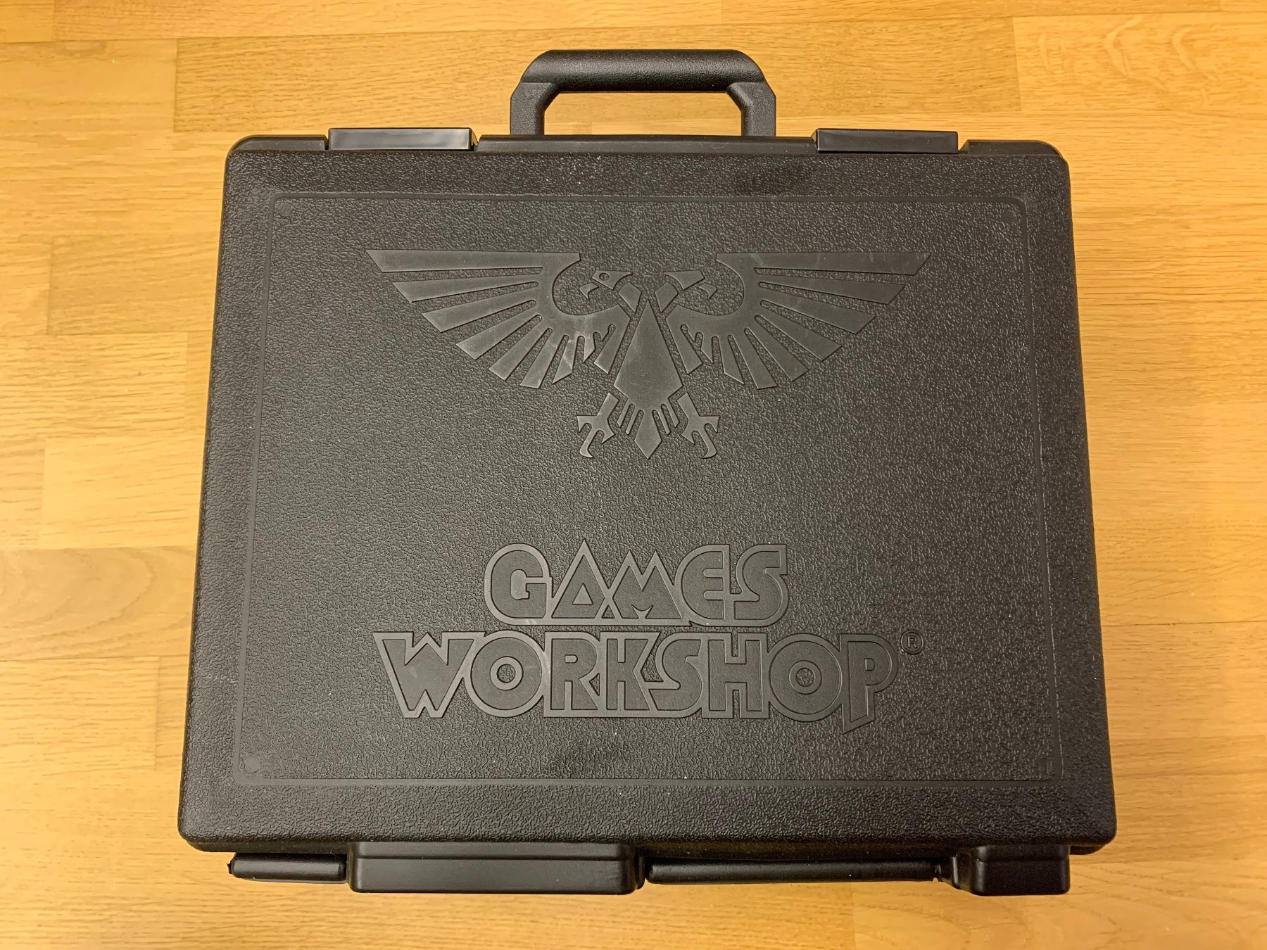 Statuette: Warhammer Figurenkoffer Games Workshop – Usato da Winterthur venduto da Compiorg
