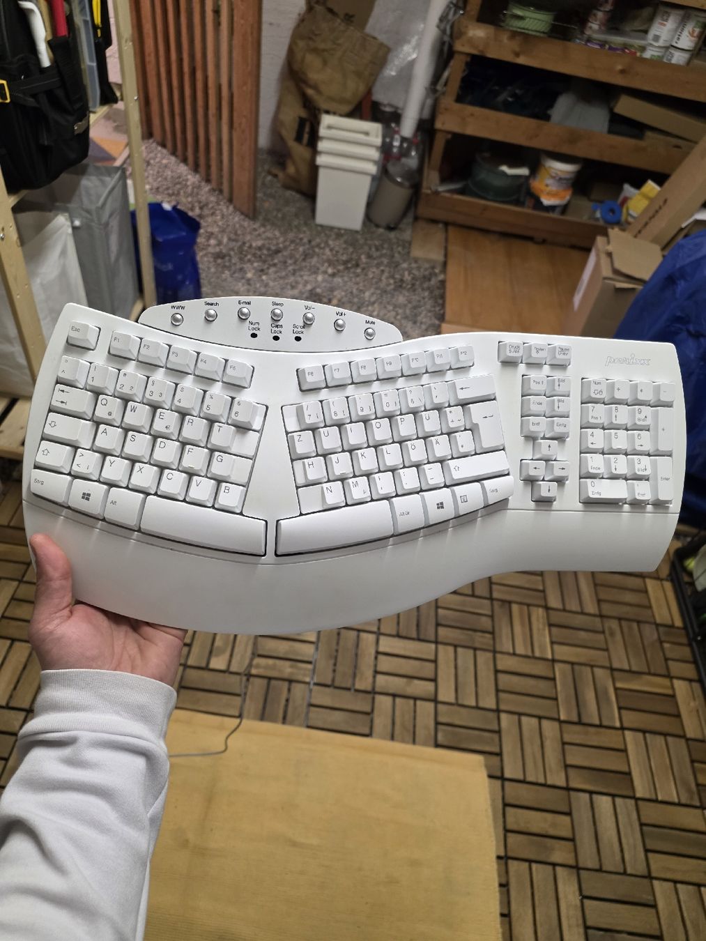 Tastiere: ergonomische Tastatur – Usato da Zürich venduto da BesirKaradas
