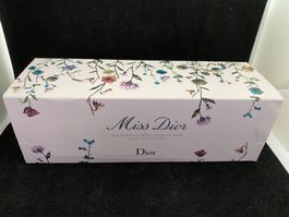 Miss Dior galets pour le bain