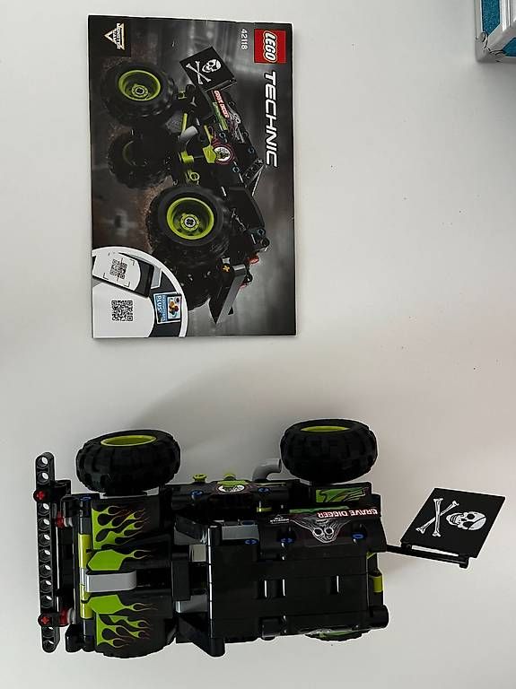 Lego Kit di costruzioni: LEGO  Technic - Monster Jam "Grave Digger" (42118) – Usato da Plagne venduto da Boudepain1515