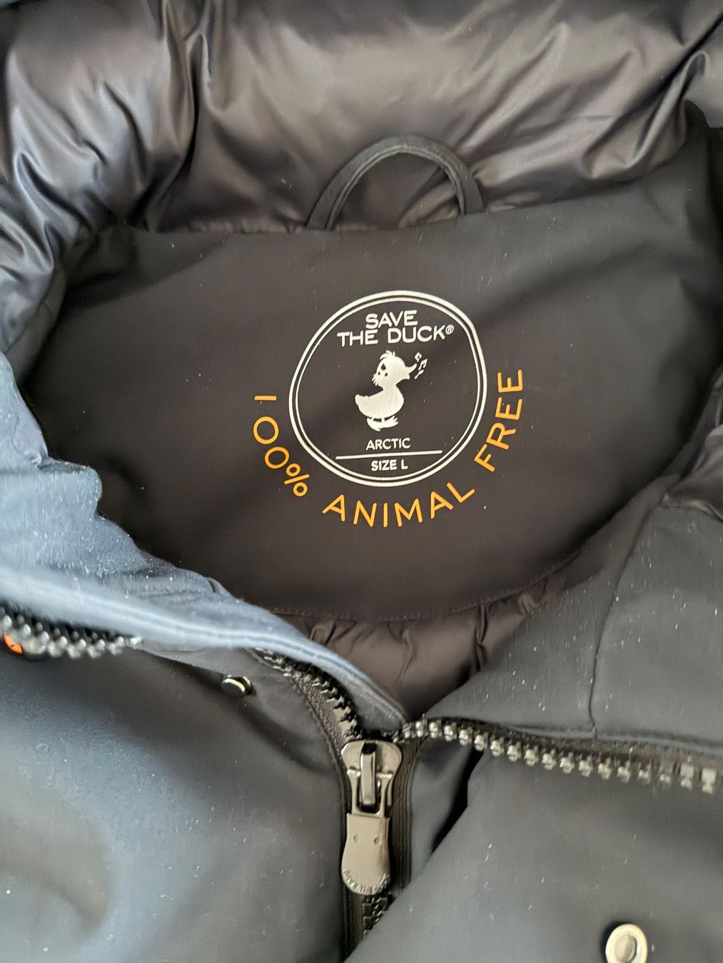 Save the duck Giacche: SAVE THE DUCK Winterjacke Grösse L – Usato da Baar venduto da Cai 2