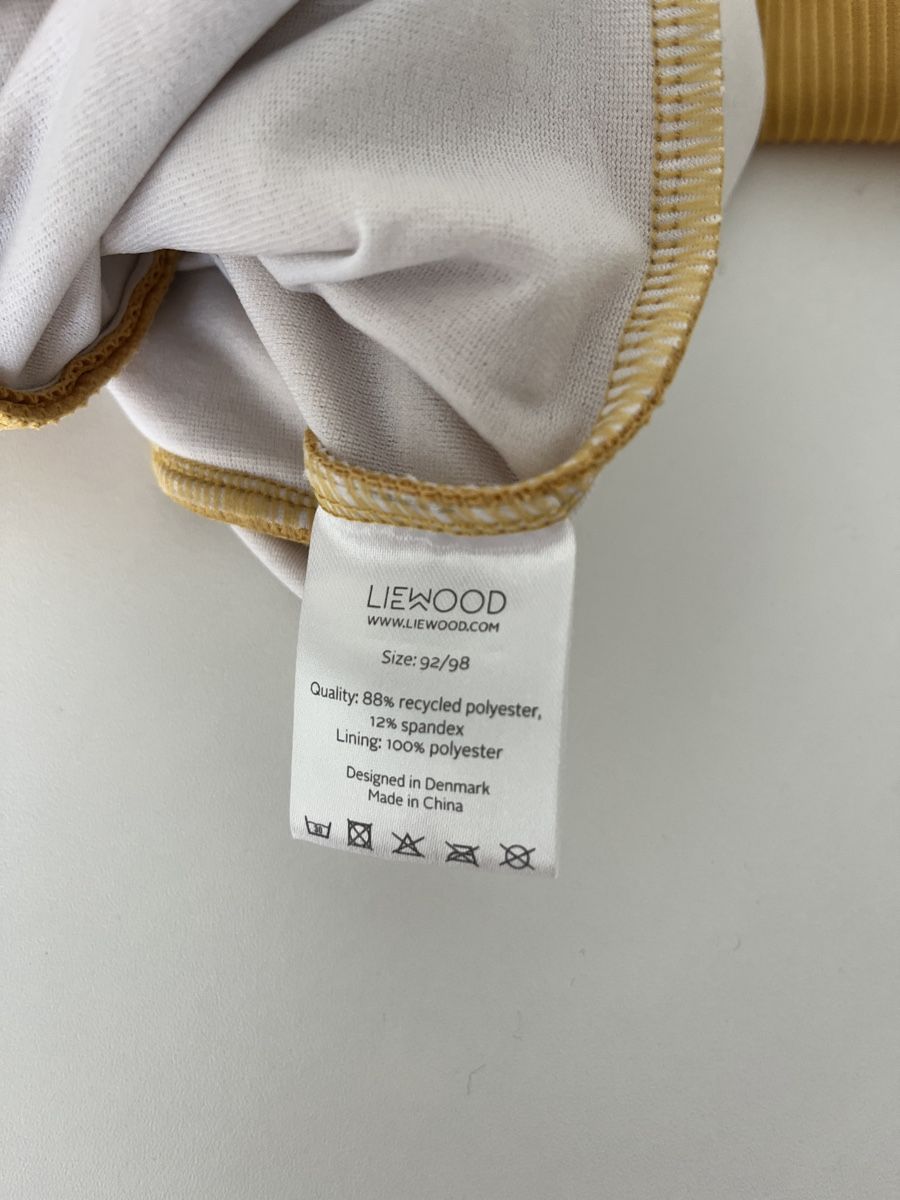 Liewood Costumi da bagno & Bikini: Liewood Sillie Badeanzug Gr. 92/98 – Usato da Sursee venduto da Leg_Kibru 3