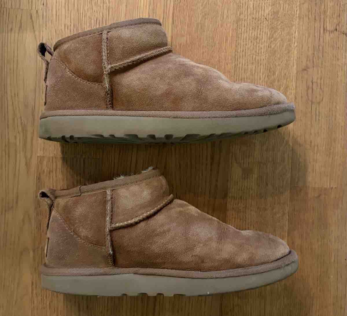 Ugg Schuhe für Jungen: Ugg Boots (Stiefel) Grösse 36 – Gebraucht aus Staffelbach von rc-larossa 2