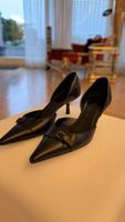 Gucci Black Leather Pointed Heels