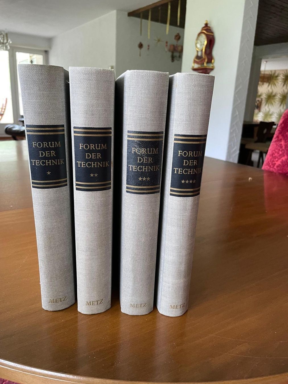 Libri: Forum der Technik, Metz, 4 Bände. – Usato da Wilen b. Wollerau venduto da Mancunia