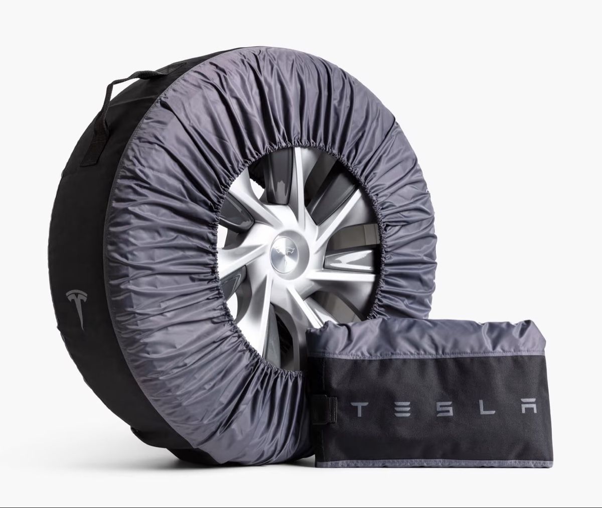 Altro in Scrittura & Disegno: Copri Ruota Tesla – Usato da Alle venduto da tom_w8m7