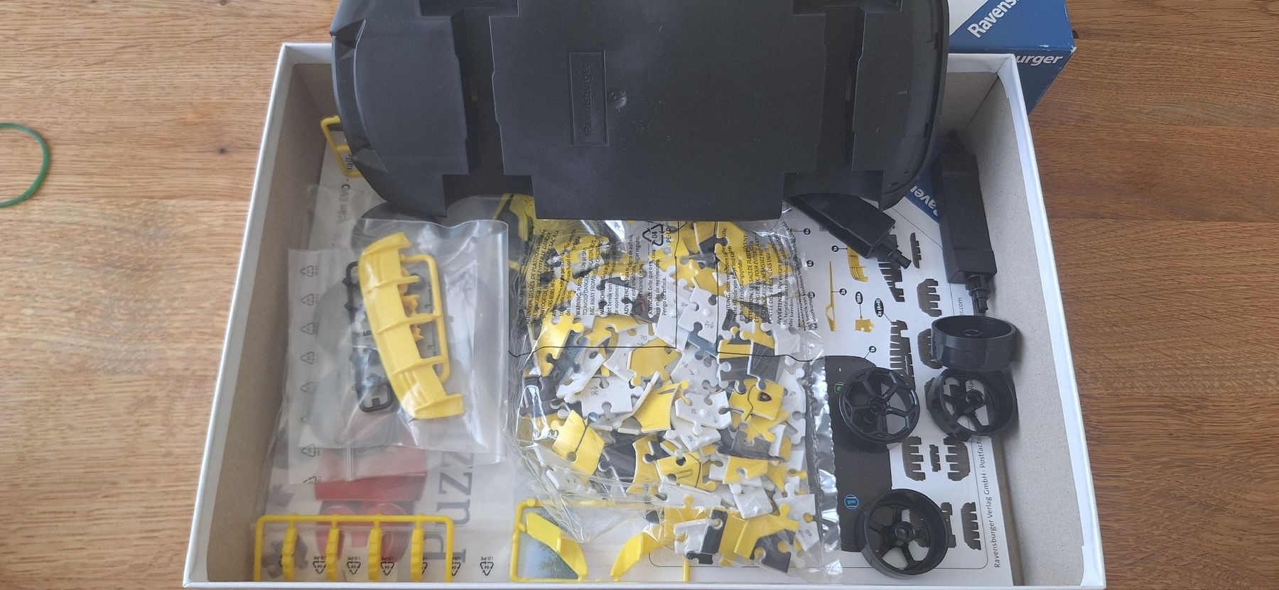 Ravensburger Puzzles: 3D Puzzle Lamborghini Huracan Giallo – Neuf (Voir description) à Grabs par tschanny 1