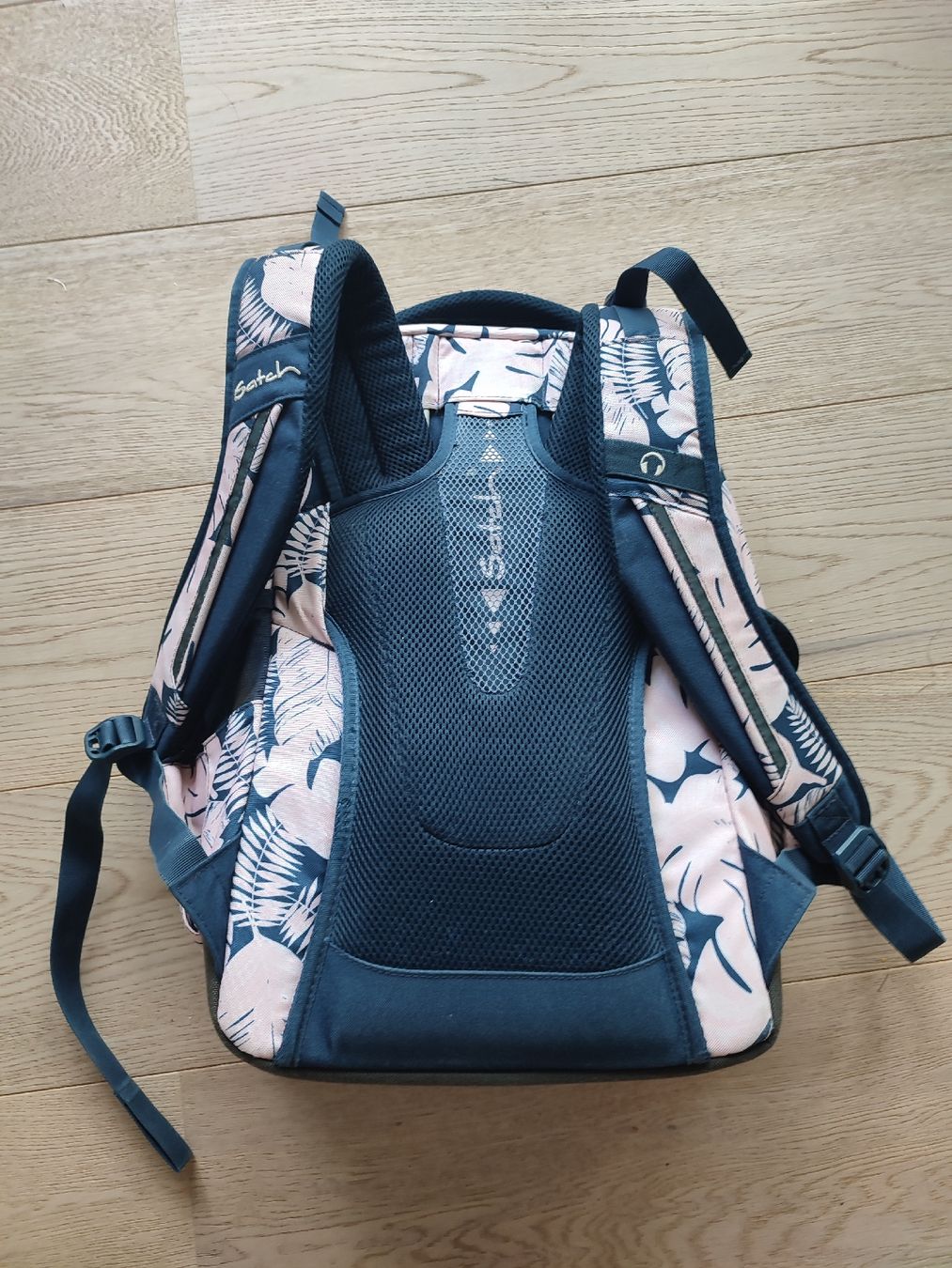 Satch Borse & Zaini: Satch Rucksack Schulrucksack Blattermuster – Usato da Reinach BL venduto da marisne 1