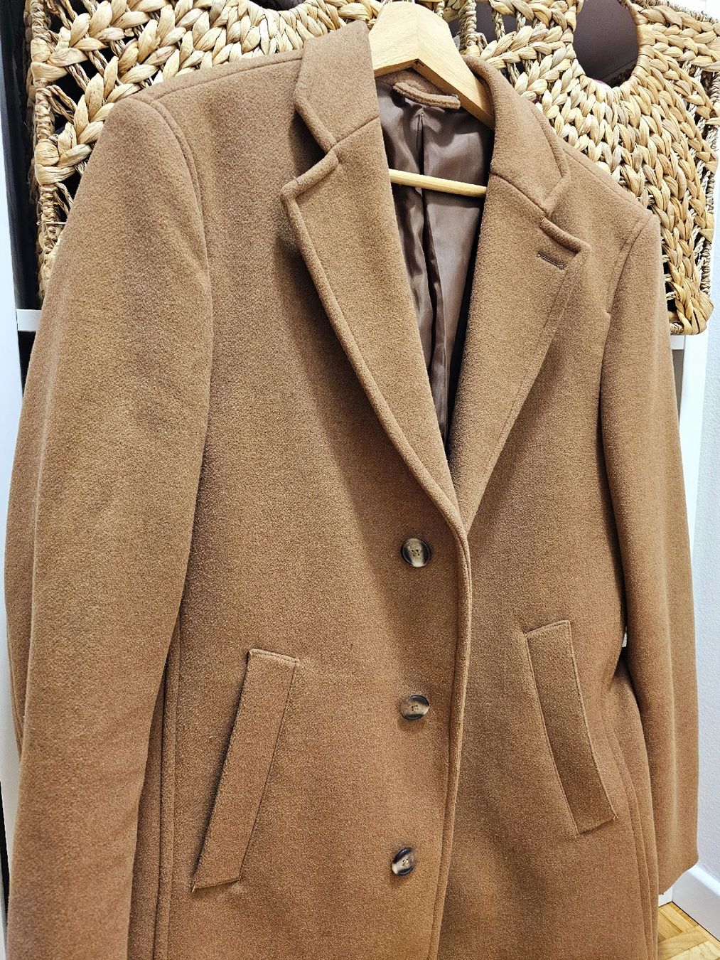 Cappotti: Camel Coat – Usato da Lugano venduto da FernandoDC 3