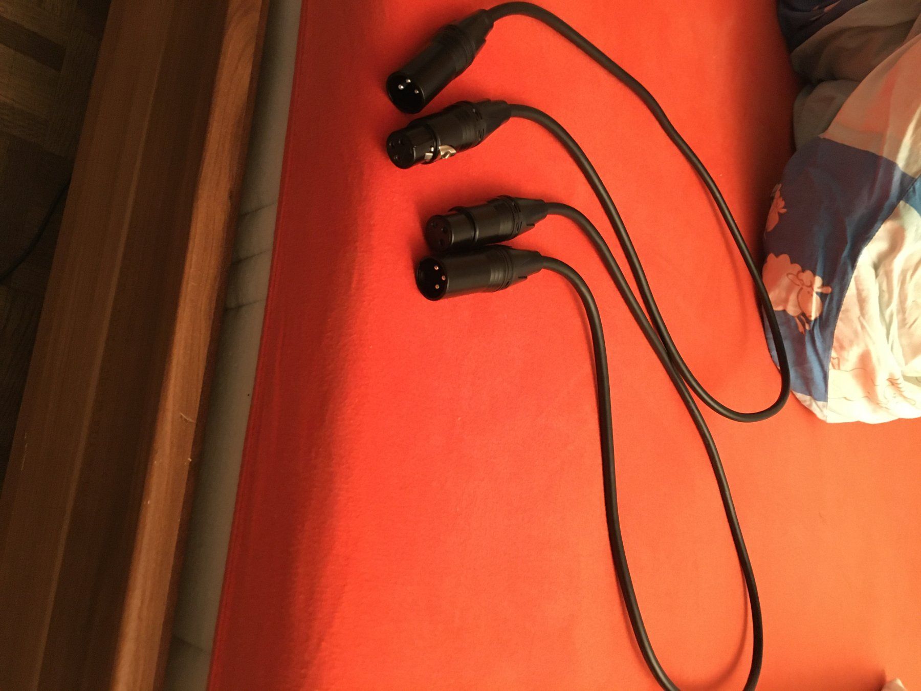Mischpulte: 2 x XRL Kabel für Mixer Zirka 1 Meter – Neu (gemäss Beschreibung) aus Solothurn von shoping01