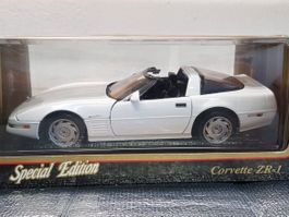 Chevrolet Corvette  Targa ZR1 (1992) Maisto 1:18
