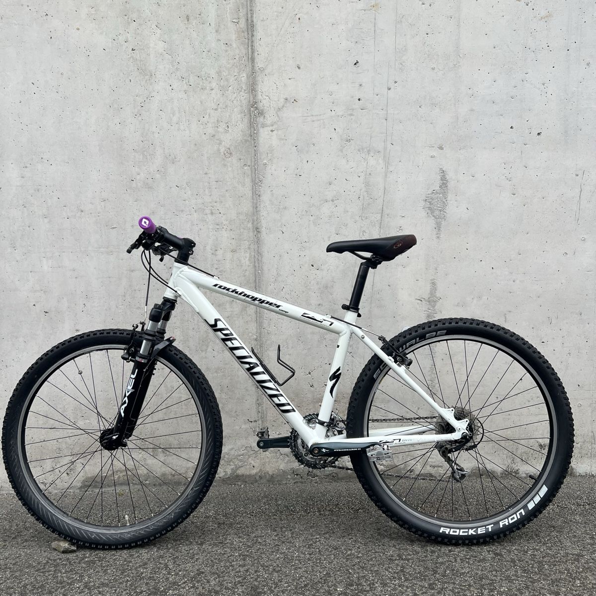 Specialized Biciclette: Specialized Rockhopper mit Shimano Deore LX – Usato da Binningen venduto da olg_yp2x 4