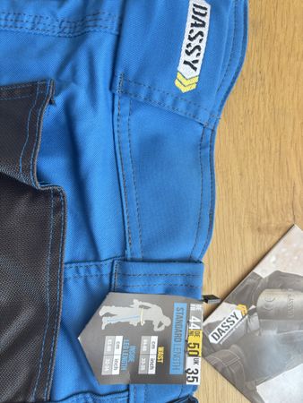 Neu Dassy Arbeitskleidung Hose Grösse 44/50 mit Knieschutz