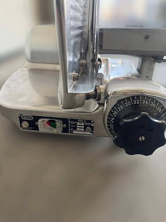 Berkel Elettrodomestici da cucina: Trancheuse Berkel 834S – Usato da Vétroz venduto da Polygroup 2