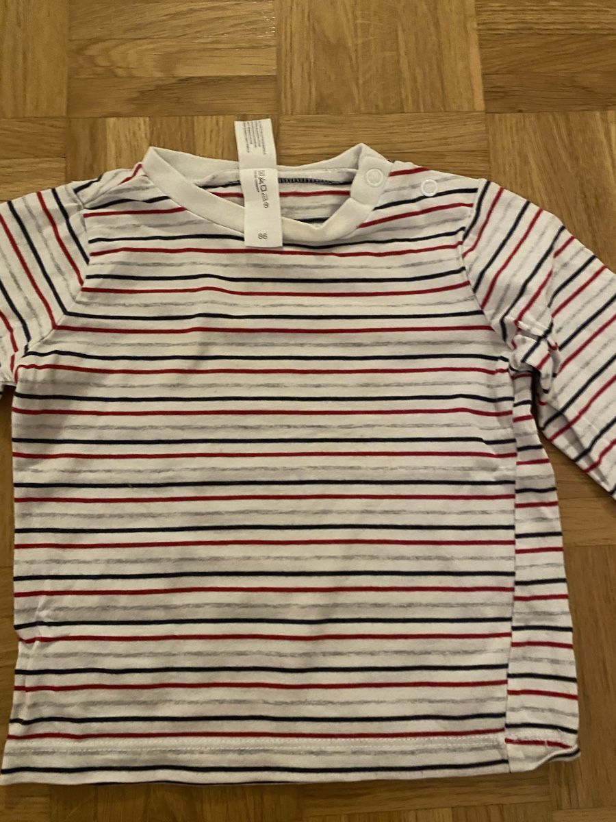 Camicie, T-shirt & Polo: Kinder T-Shirt Langarm Grösse 86 – Usato da Zürich venduto da zd_1965 5
