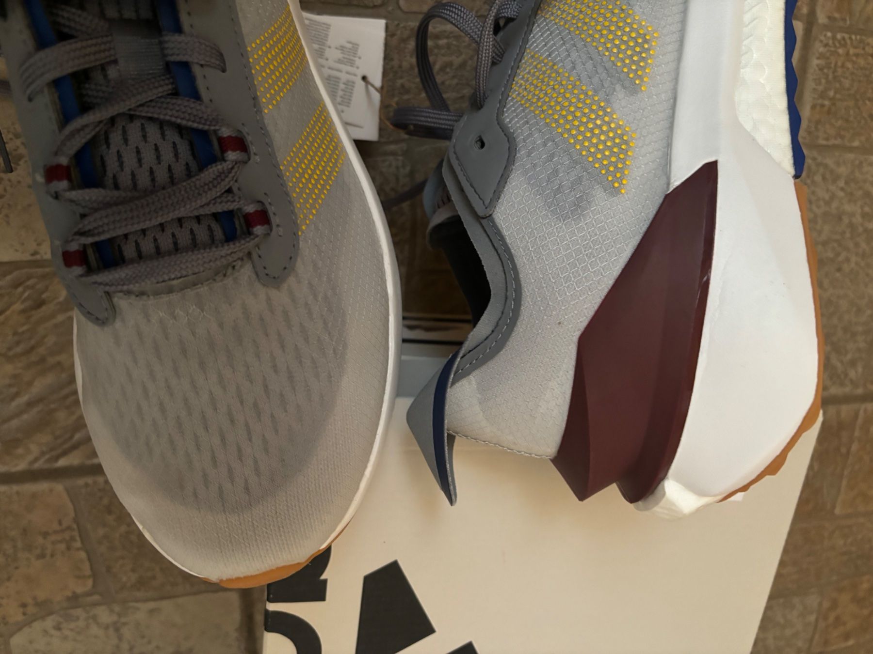 Adidas Herrenschuhe: 42 2/3_adidas Avryn_LP 185 CHF_NEU – Neu und originalverpackt aus Versegeres von kista 3