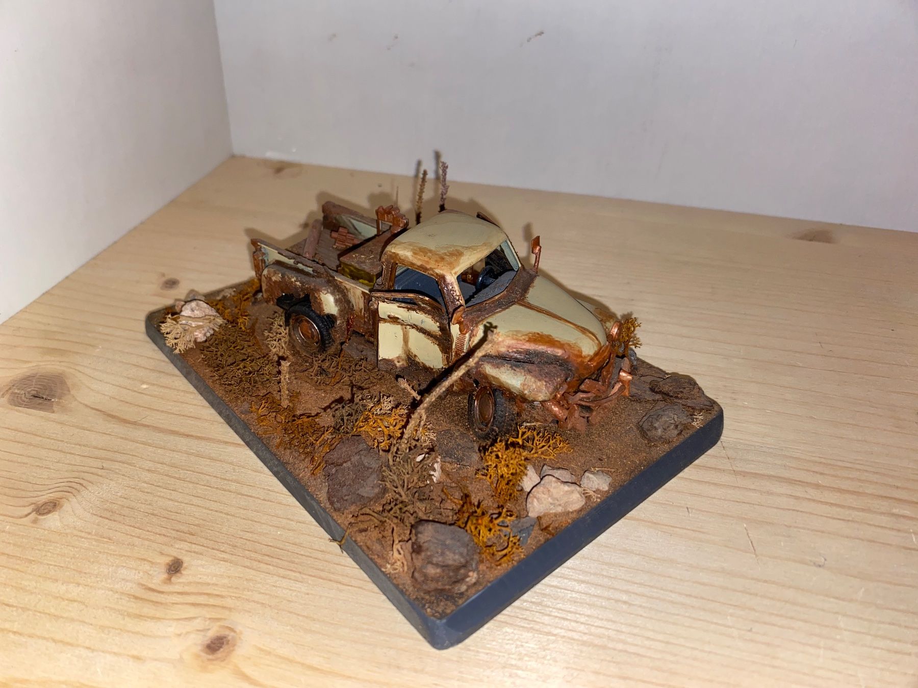 Greenlight Modellautos: Pick Up - Lost Car Diorama !! – Neu (gemäss Beschreibung) aus Wohlen AG von PrivatSammlung 2