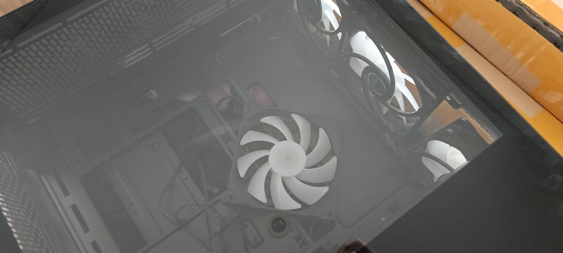 Phanteks Custodie: Phanteks xt pro ultra – Usato da Wuppenau venduto da jac_9fnl