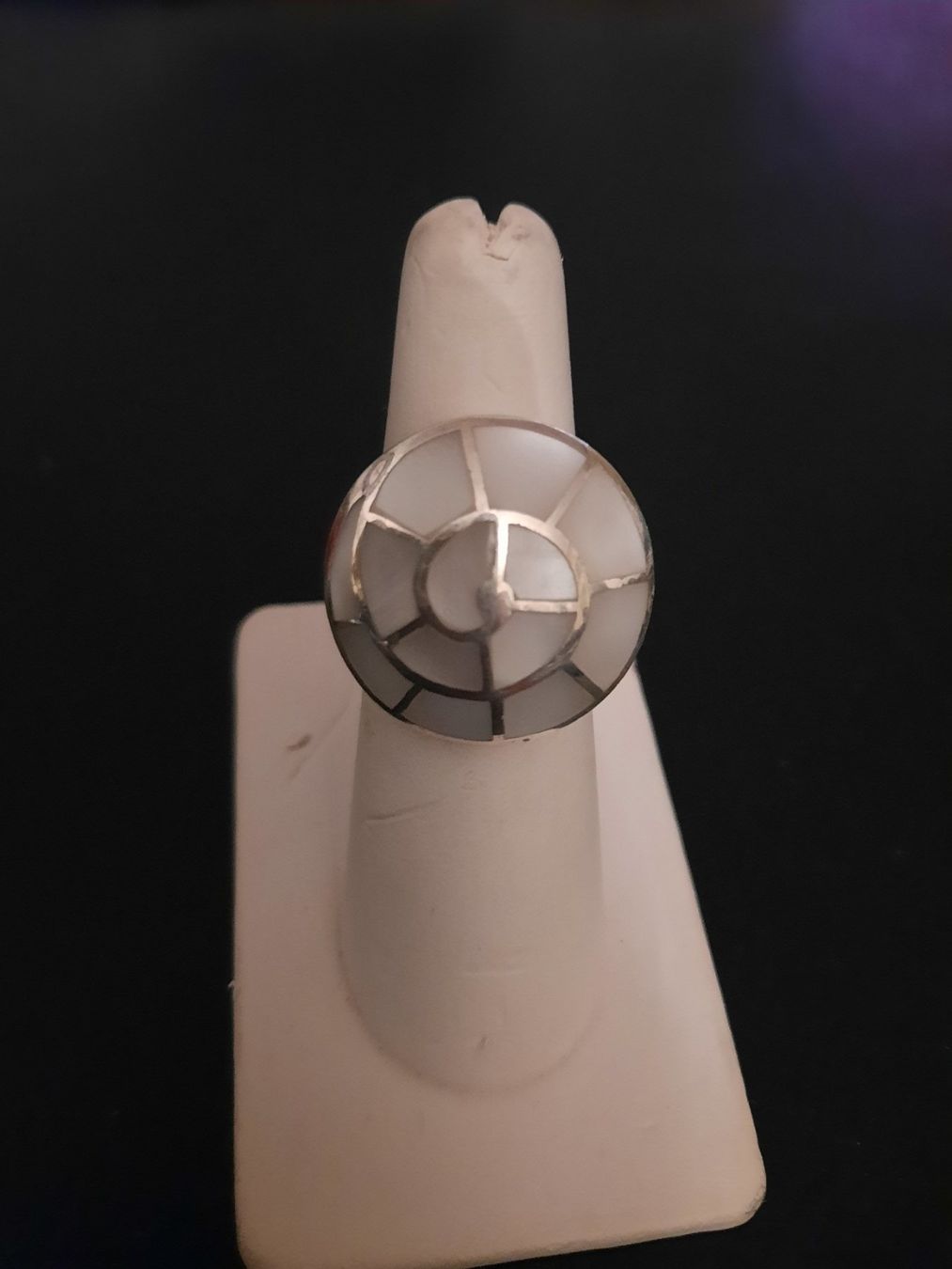 Anelli: Anello in argento 925 e madreperla bianca – Usato da Biasca venduto da Old_6blh 6