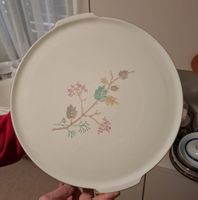 neuwertige Tortenpla von Eschenbach Bavaria mit Blumenmuster
