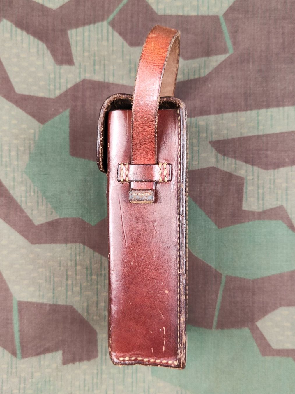 Schweizer Armee Uniformi: Batteriemessgerät mit Etui – Usato da Bauma venduto da SwissMilitaria 1