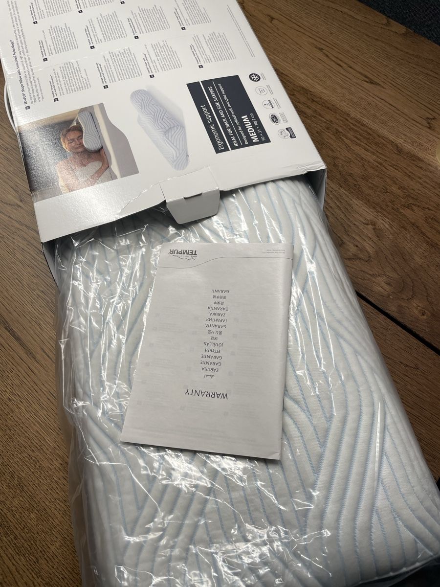 Tempur Cuscini: Tempur Shape Pillow medium with Smartcool Technology – Nuovo (secondo la descrizione) da Zürich venduto da Georgiana07 1