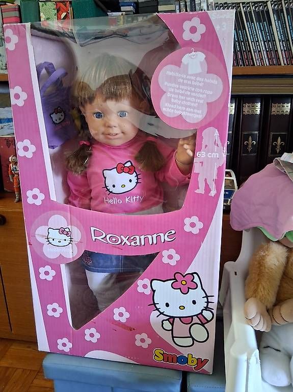 Smoby Poupées: Roxanne Hello Kitty – Neuf avec emballage d'origine à Aigle par Marcagapit