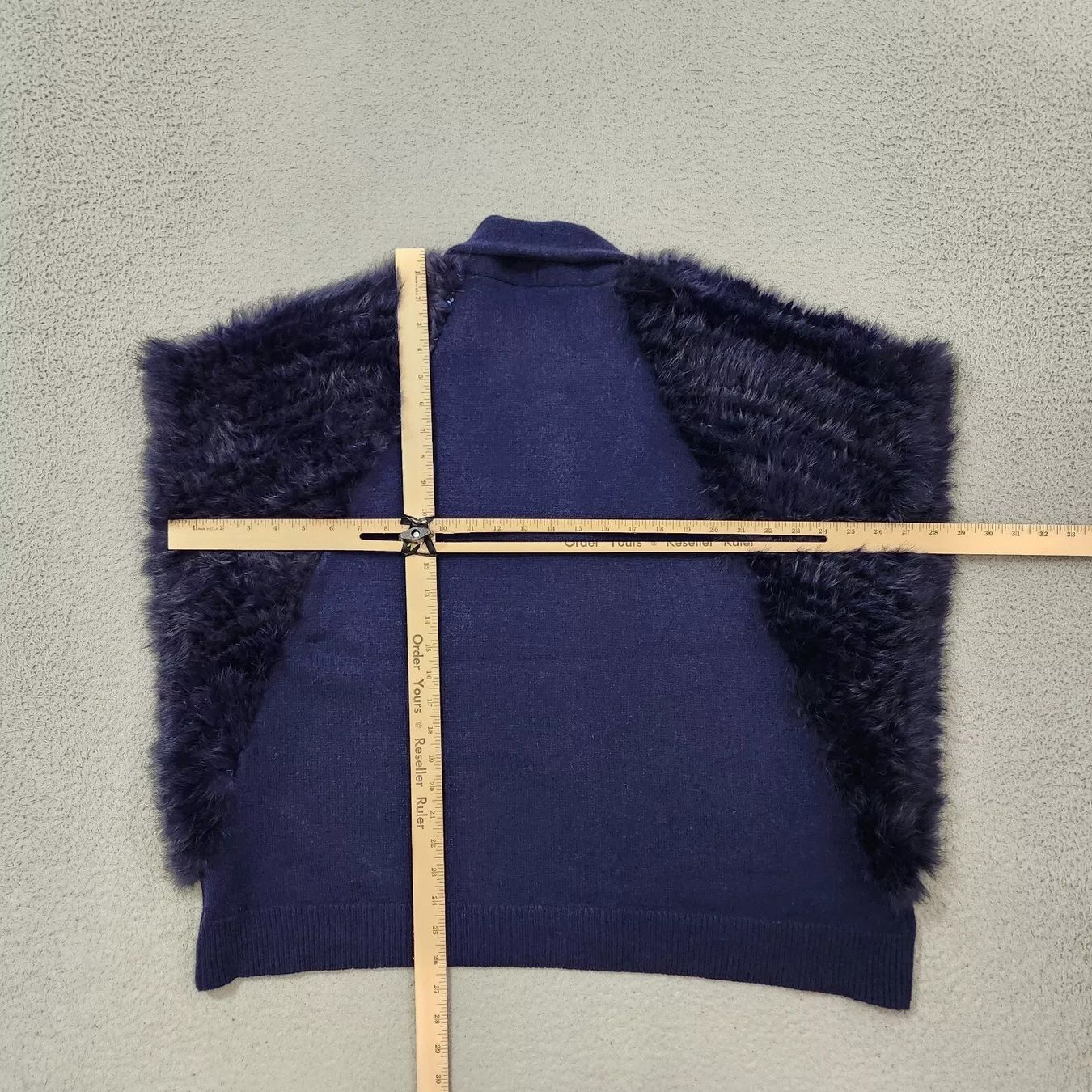 Max & Moi Maglioni & Felpe: MAX&MOI Pullover Cape Kaschmir Pelz – Usato da Obergösgen venduto da crystalfox 2