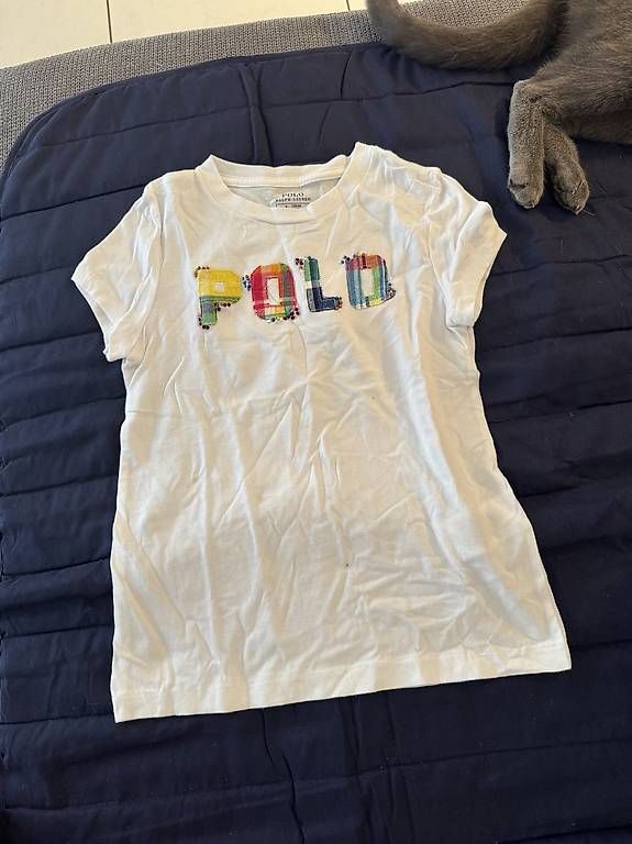 T-shirt: Maglietta bambina  – Usato da Caslano venduto da p.stavola