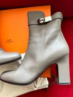 Hermès Joyeuses Kelly-Stiefel aus Zinn Farbe