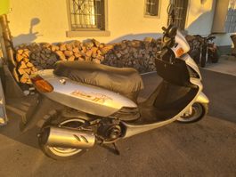 Daelim Roller 125    nie eingelöst  32 km
